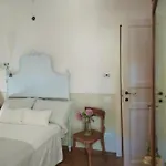 La Vispa Ceresa Couette-café *