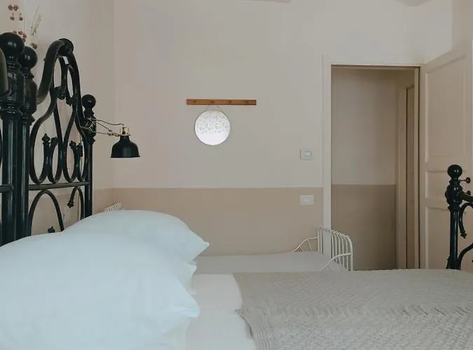 Frühstückspension La Vispa Ceresa Castellinaldo